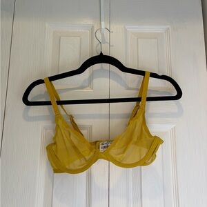 NWT CUUP The Plunge Bra in Mesh Color Sun 32B